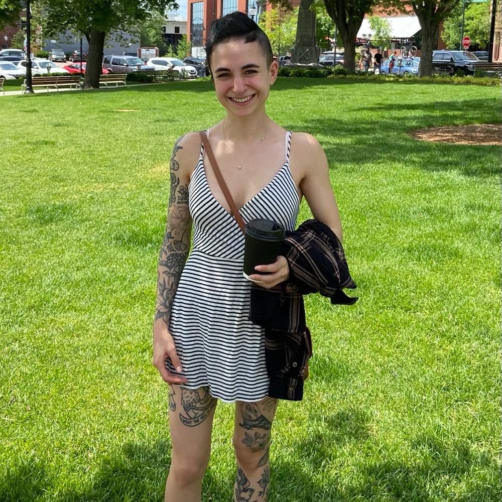 Meet your Posher, Alison